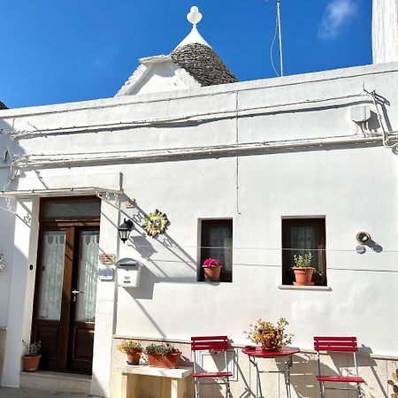 Trullo Di Giovannina Casa Vacanza Альберобелло Экстерьер фото