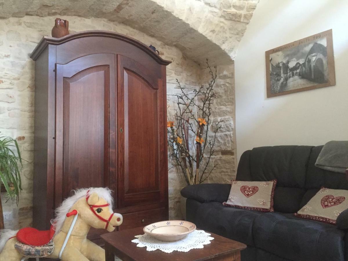 Trullo Di Giovannina Casa Vacanza Альберобелло Экстерьер фото